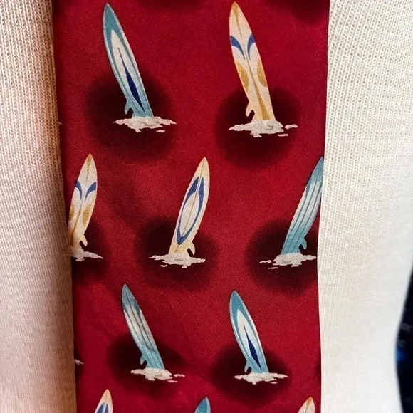 Pelican Bay men’s necktie surfboard pattern - Picture 5 of 5
